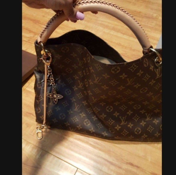 MM MONOGRAM USED 1 TIME - Picture 4 of 5